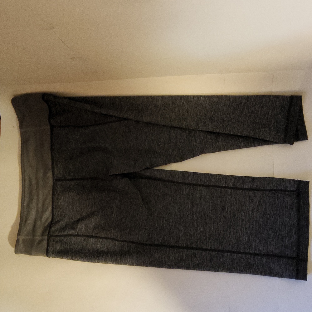 Lululemon M